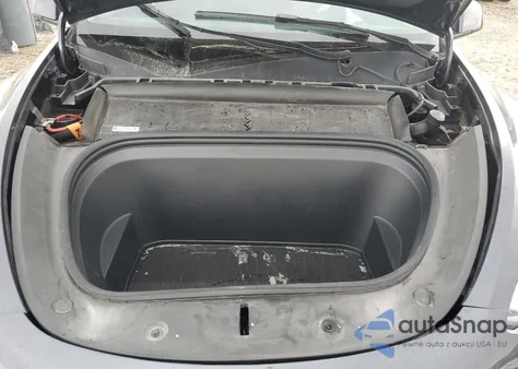 2021 Tesla Model Y from USA, damaged, VIN 5YJYGAEEXMF260700